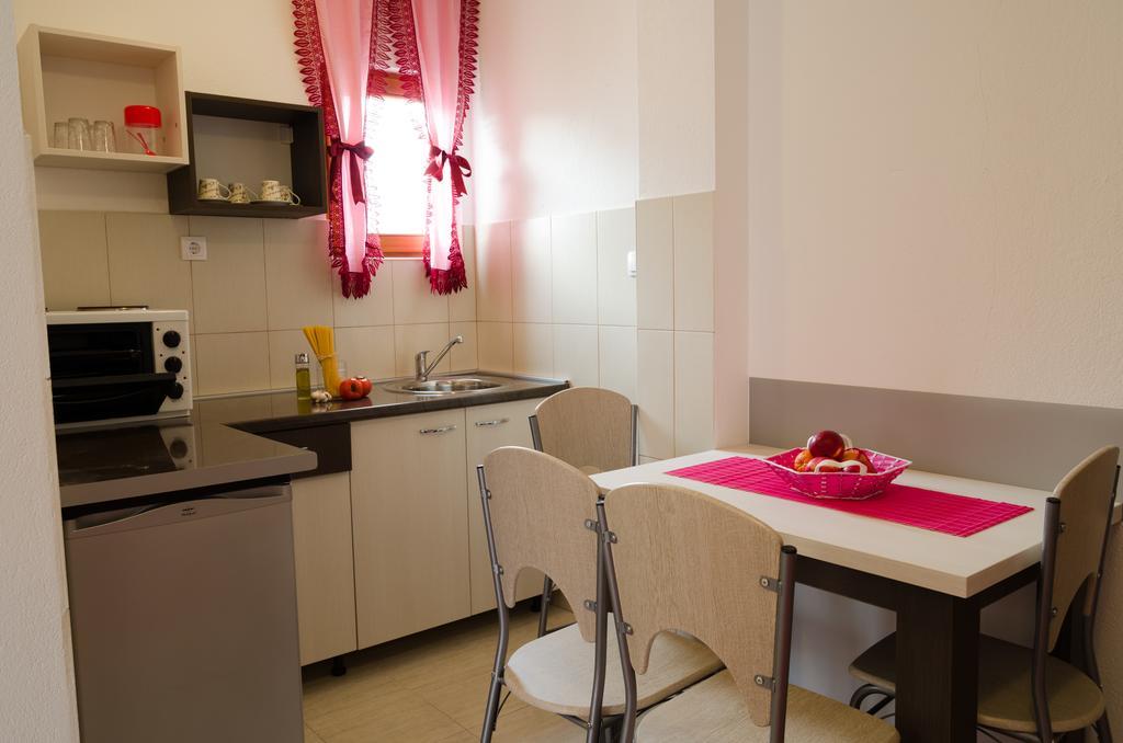 Apartments Maja Soko Banja Exteriör bild